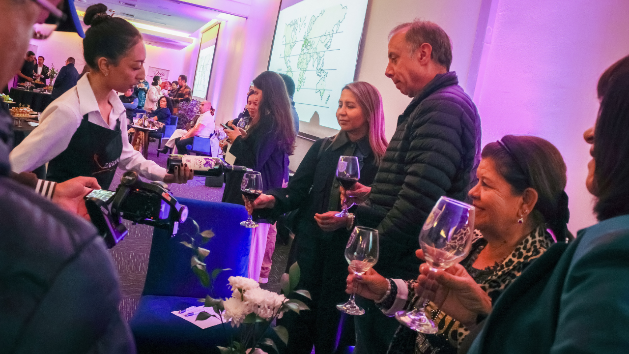 EL LEÓN SUMA UN NUEVO SÍMOBOLO: EL CONCE LANZA SU VINO OFICIAL