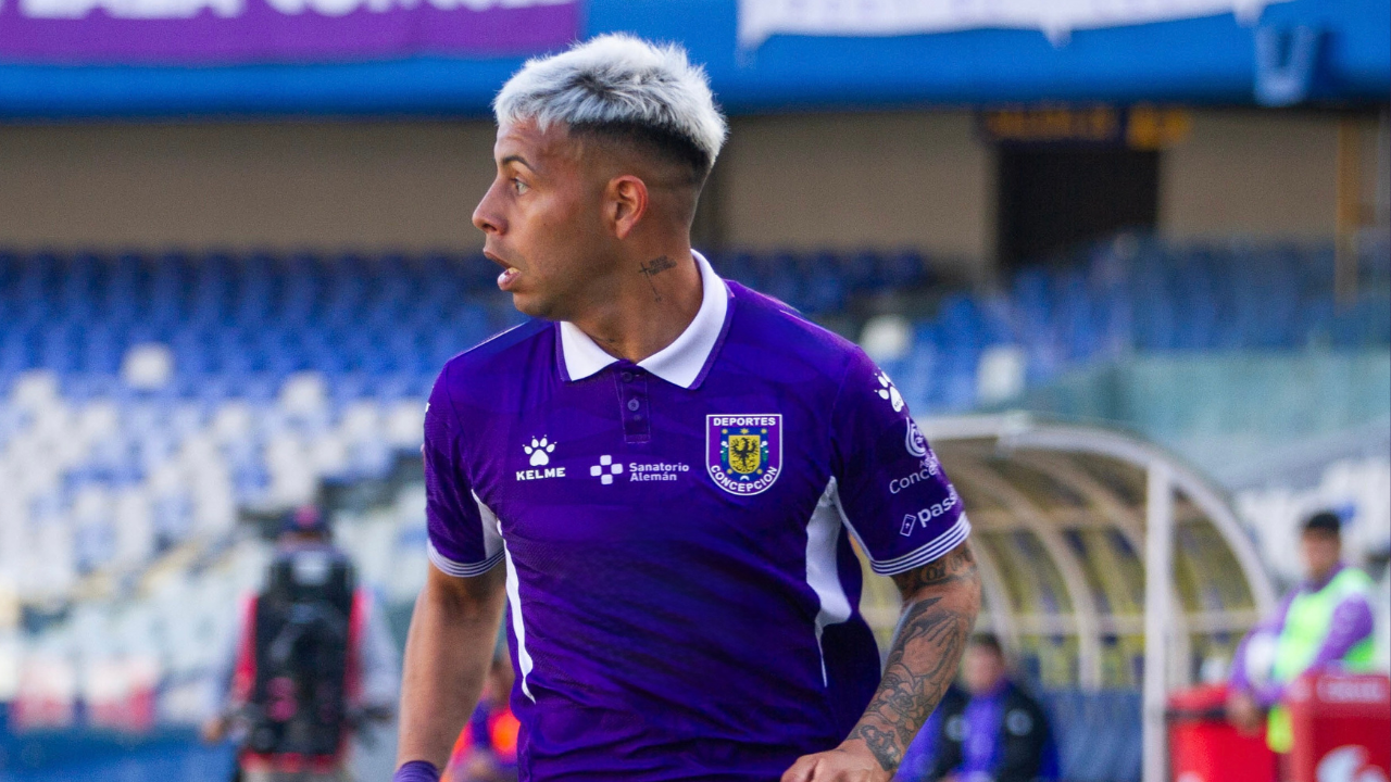 ULISES OJEDA CONTINUARÁ SU CARRERA EN UNIÓN ESPAÑOLA