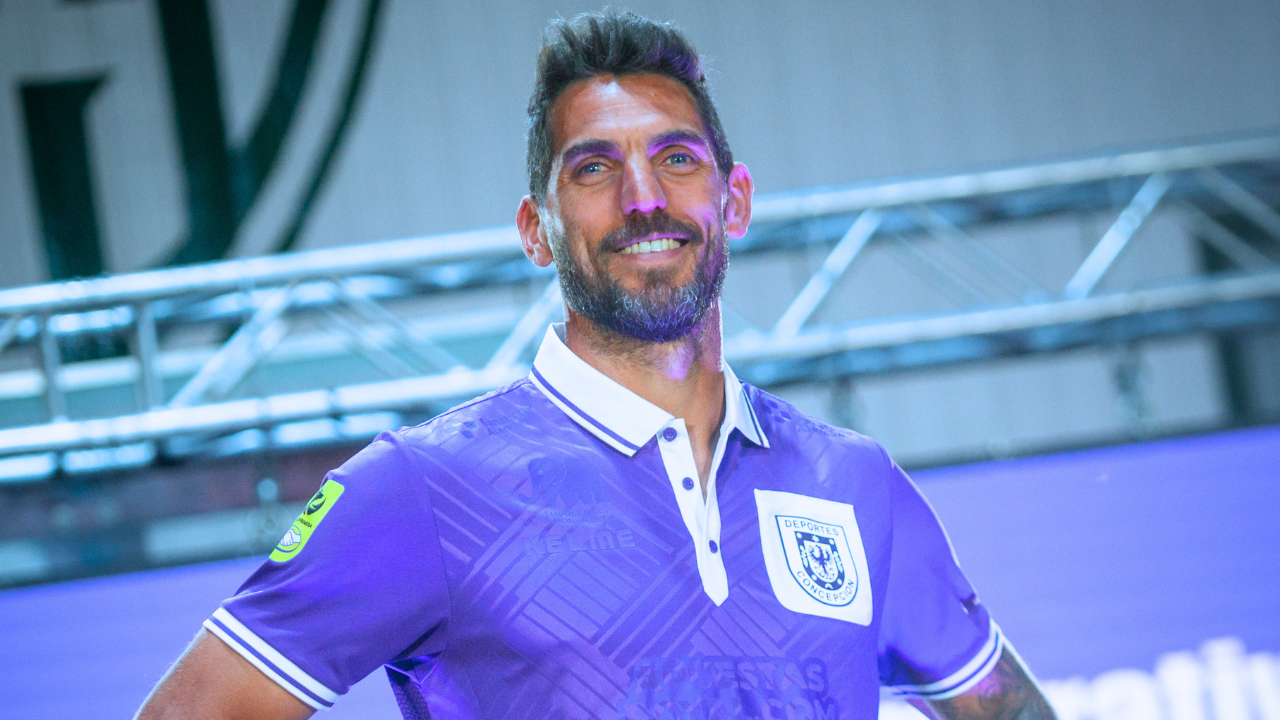 EL CONCE REALIZÓ EL LANZAMIENTO DE SU CAMISETA CONMEMORATIVA