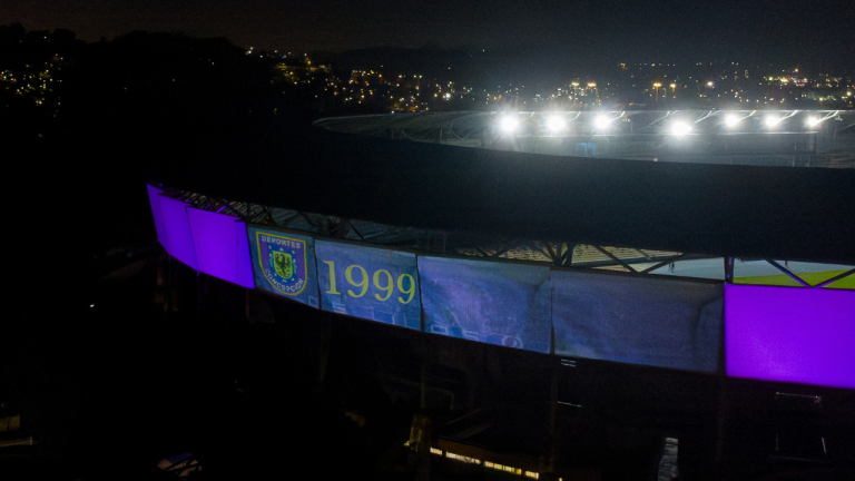 LUCES, HISTORIA Y EMOCIÓN EN EL ESTER ROA POR NUESTROS 60 AÑOS