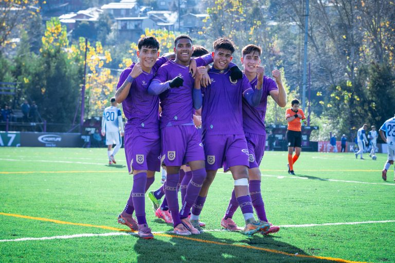 FÚTBOL FORMATIVO DEL LEÓN DE COLLAO TUVO POSITIVO FIN DE SEMANA