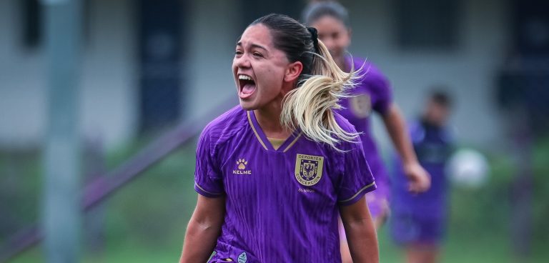 LEONAS RUGIERON EN CASA VENCIENDO 2 A 0 A DEPORTES SANTA CRUZ