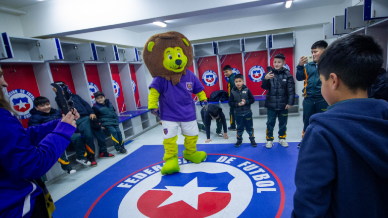 NIÑOS DE CURANILAHUE VIVIERON UNA JORNADA ESPECIAL EN COLLAO