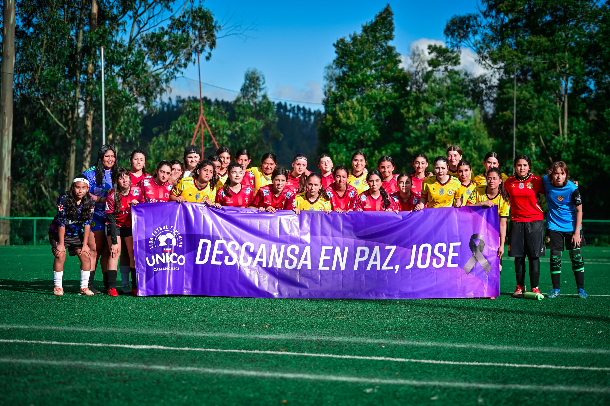 LIGA UNICO CAMANCHACA RINDIÓ UN EMOTIVO HOMENAJE A JOSE CABALIN
